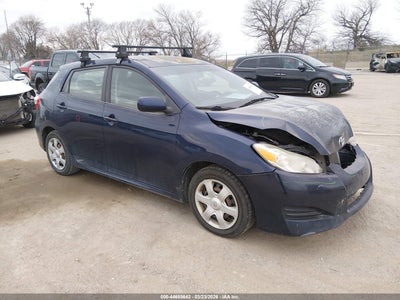 TOYOTA MATRIX 2010