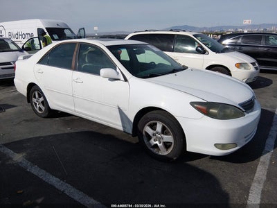 TOYOTA CAMRY 2004