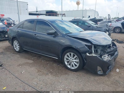 TOYOTA CAMRY HYBRID 2012