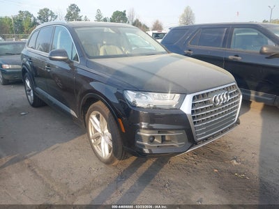 AUDI Q7 2018
