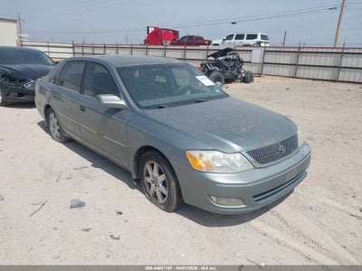 TOYOTA AVALON 2001
