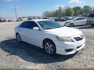 TOYOTA CAMRY 2011