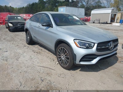 MERCEDES-BENZ GLC 300 2023