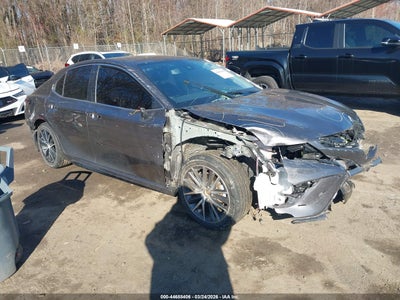 TOYOTA CAMRY 2023