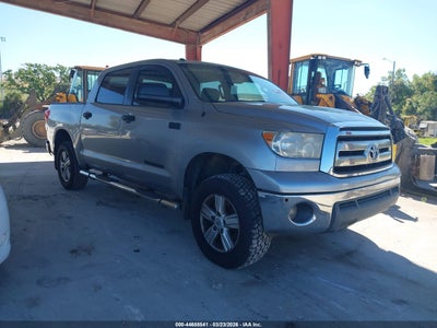 TOYOTA TUNDRA 2013