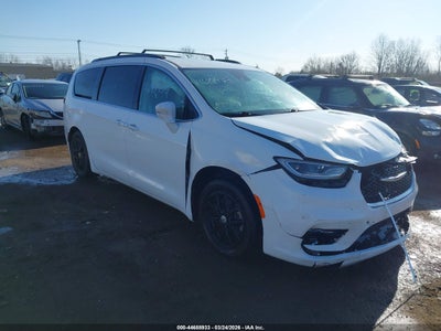 CHRYSLER PACIFICA 2022