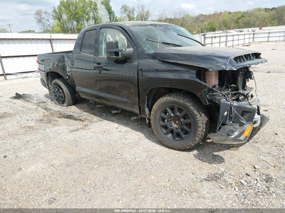 TOYOTA TUNDRA 2021
