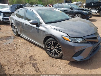 TOYOTA CAMRY 2018