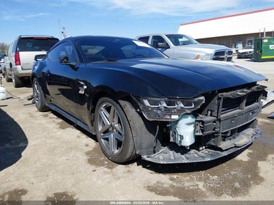 FORD MUSTANG 2024