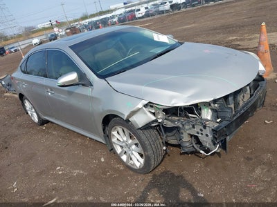 TOYOTA AVALON 2013