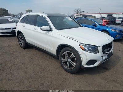 MERCEDES-BENZ GLC 300 2017