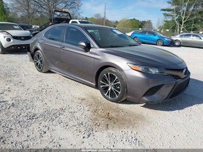 TOYOTA CAMRY 2018
