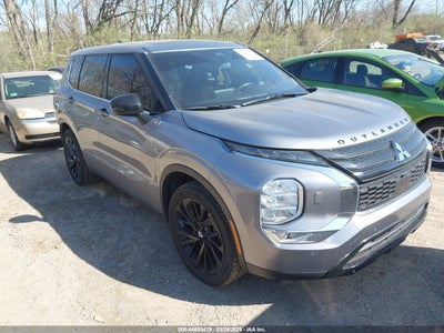 MITSUBISHI OUTLANDER 2022