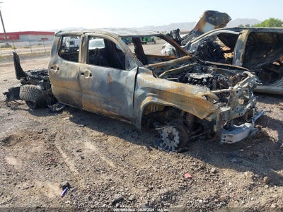 TOYOTA TACOMA 2025