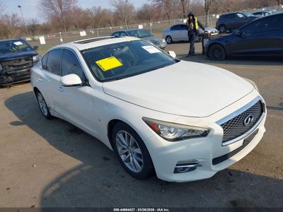 INFINITI Q50 2015