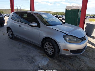 VOLKSWAGEN GOLF 2011