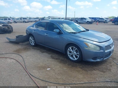 NISSAN MAXIMA 2012