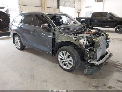 TOYOTA HIGHLANDER HYBRID 2025