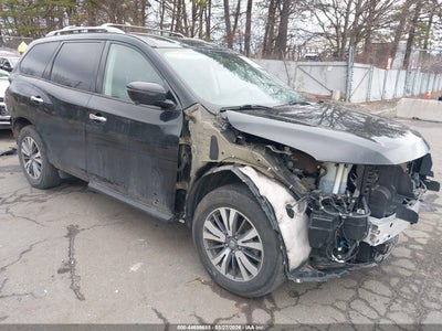 NISSAN PATHFINDER 2020
