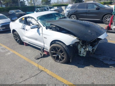 FORD MUSTANG 2020