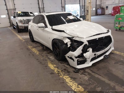 INFINITI Q50 2015