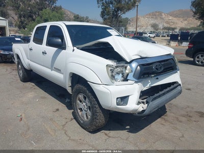 TOYOTA TACOMA 2015