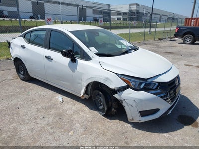 NISSAN VERSA 2024