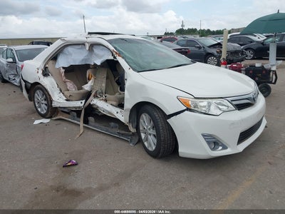 TOYOTA CAMRY 2014