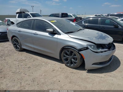 CHRYSLER 200 2015