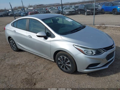 CHEVROLET CRUZE 2018