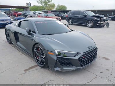AUDI R8 2020