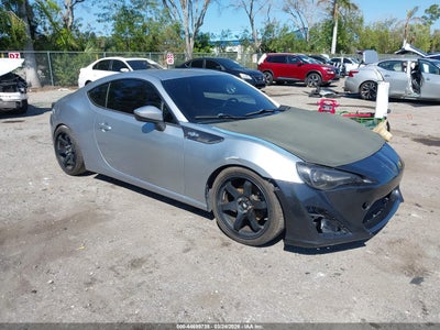 SCION FR-S 2015
