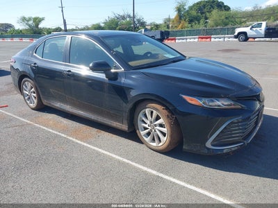 TOYOTA CAMRY 2024