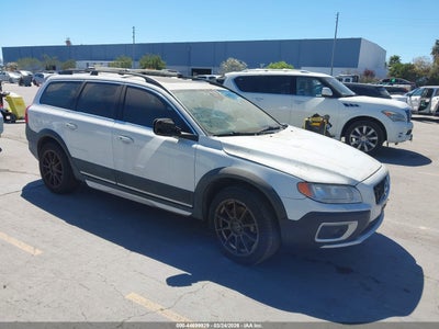 VOLVO XC70 2013