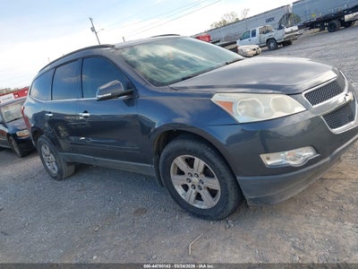 CHEVROLET TRAVERSE 2011