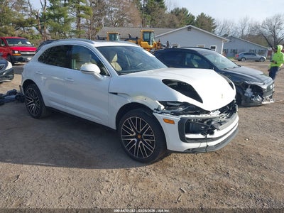 PORSCHE MACAN 2024
