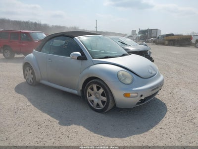 VOLKSWAGEN NEW BEETLE 2003