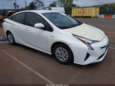 TOYOTA PRIUS 2016