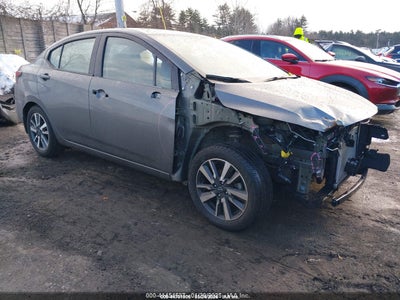 NISSAN VERSA 2023