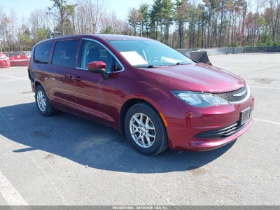 CHRYSLER PACIFICA 2017