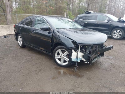 TOYOTA CAMRY 2012