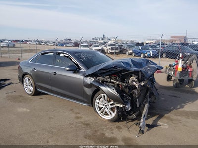 AUDI A4 2022