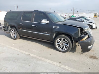 CADILLAC ESCALADE ESV 2010