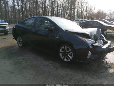 TOYOTA PRIUS 2016