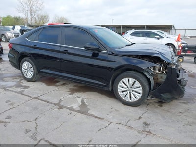 VOLKSWAGEN JETTA 2019