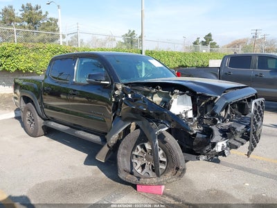 TOYOTA TACOMA 2023