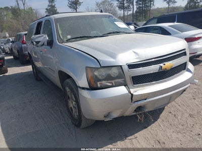 CHEVROLET SUBURBAN 1500 2014