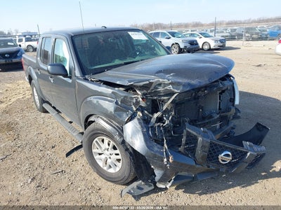 NISSAN FRONTIER 2015