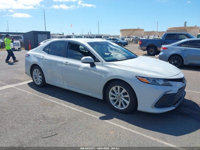 TOYOTA CAMRY 2022