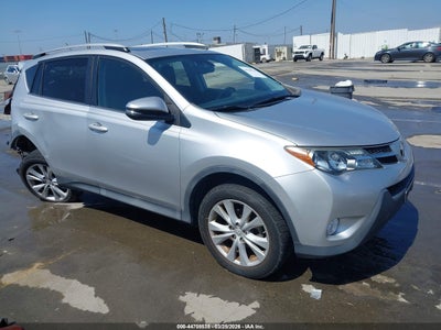 TOYOTA RAV4 2015